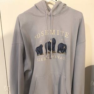 Yosemite Sierra Nevada Brandy Melville Sweatshirt